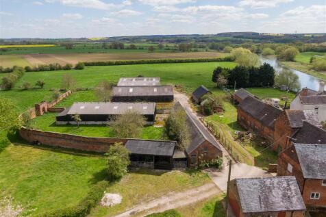 Hall Farm Barn-20.jpg