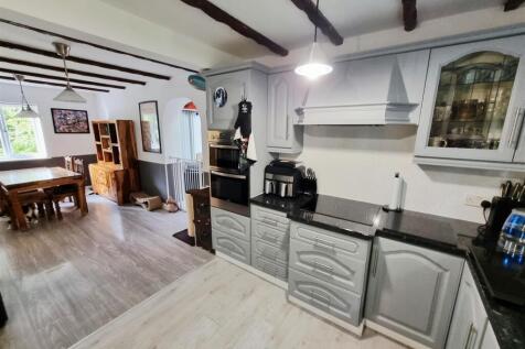 Kitchen &amp; dining.jpg