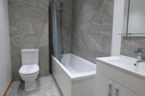 The Quadrant, Stonehill Green, Westlea photo 4