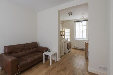 4 Middle Street - low res - _NPP4905.jpg