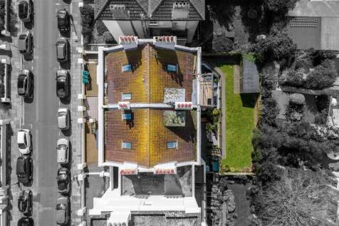 F7, Gilmour House -22.jpg