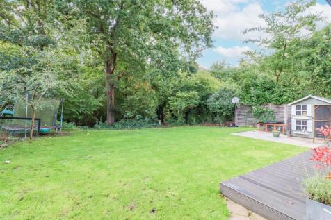 Garden Open Plan To Nature Reserve