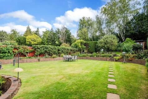 OLD OAK AVENUE (5).jpg