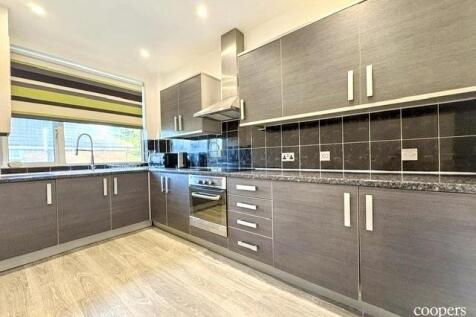 King Edwards Road, Ruislip, HA4 photo 3