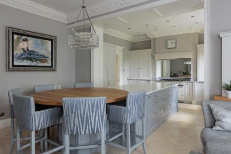 Kitchen/Dining/Livin