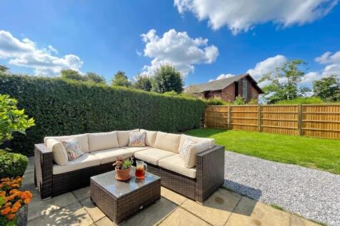 Knutsford View, Hale Barns photo 3