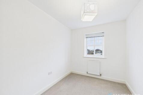 CAM02318G0-PR0563...