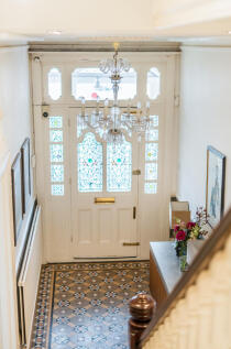 1360665-98-68f0e6...