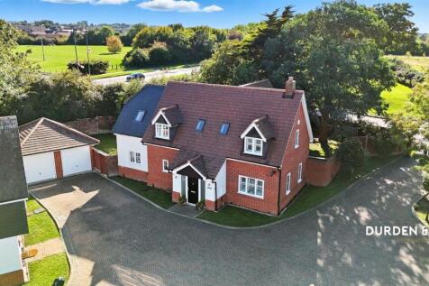 Harlow, CM18 - property photo