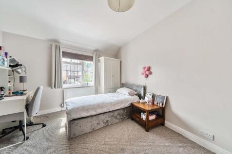 1317962-15-686591...