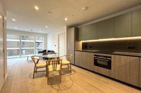 Dining Area pic 2.jpeg