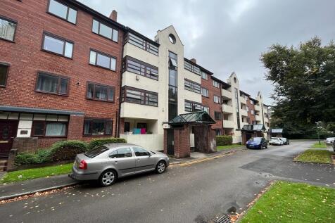 4 Bedroom Apartment for Sale