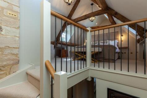 Master Bedroom 1.jpg