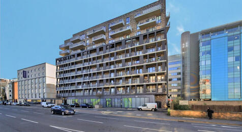 One Double Bedroom 7th Floor Apartment To Rent