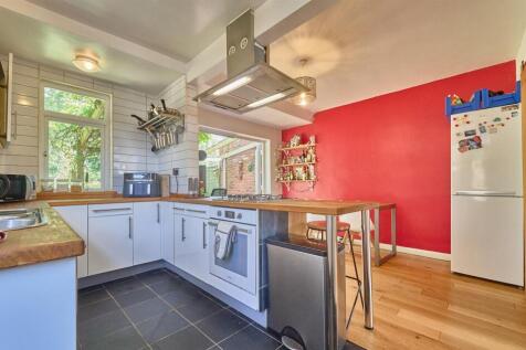 Refitted Dining Kitchen to Rear