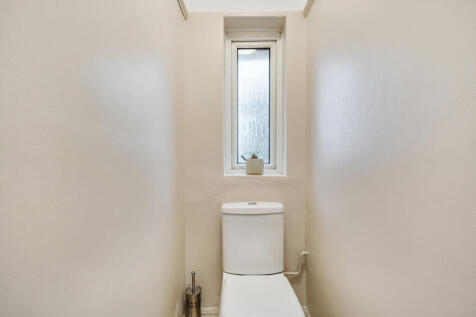 1369842-5-69021c7...