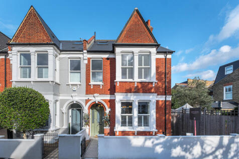 London, SW16 - property photo
