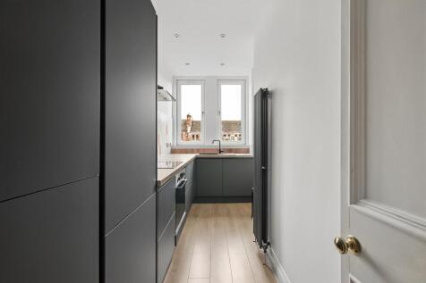 Ali Watt Photographer Roslea Properties Strathyre 