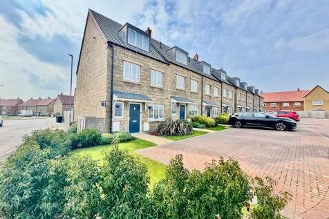 Front of Property &amp; Garden