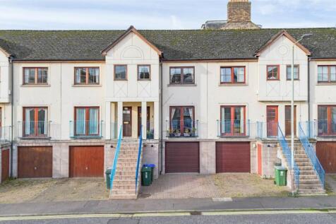 Perth, PH1 - property photo