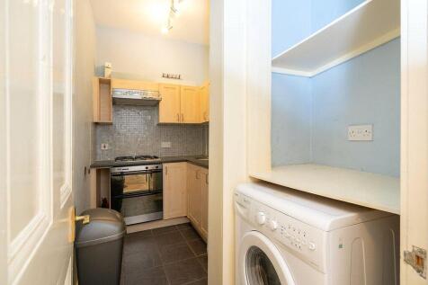 Roseburn Street, Edinburgh, EH12 photo 3