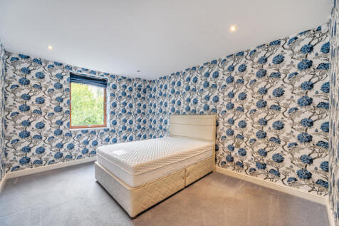 1344215-8-68a878b...