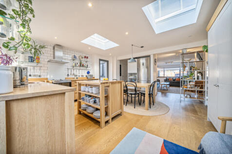 1383996-24-692716...