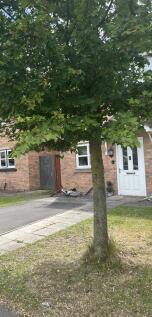 2-bed terraced on Swan Terrace, Bradbury Road, Winsford, Cheshire West And Chester, £711/mo