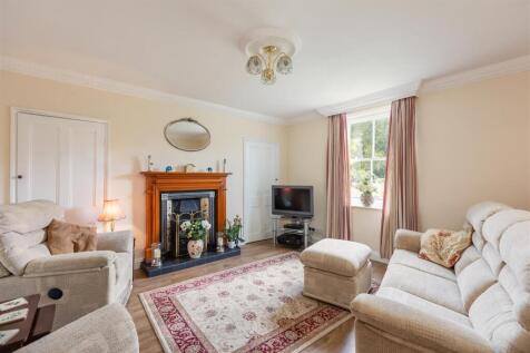 Rose Garth Sitting Room.JPG