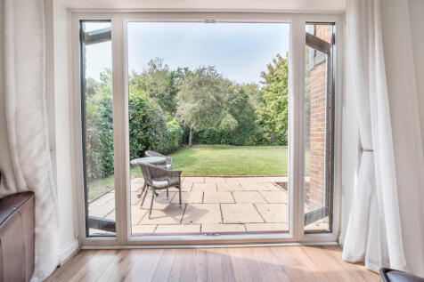 1339811-36-689c8c...