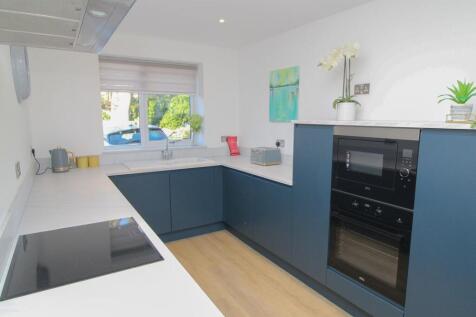 Denmark Lane, Poole, BH15 photo 4