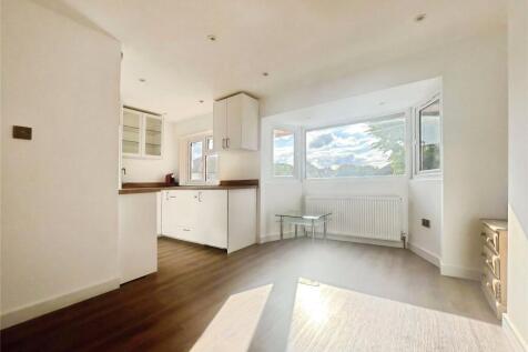 Reception/Kitchen