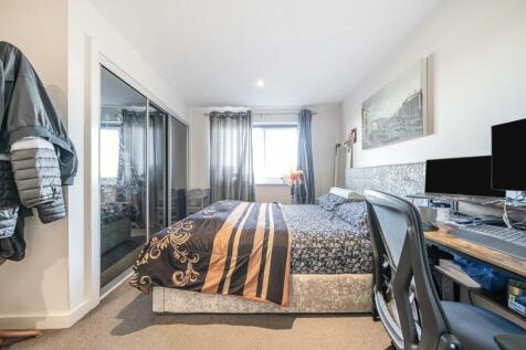 Davidson Frost-Wellings, DFW, Royal Court, Stanmor