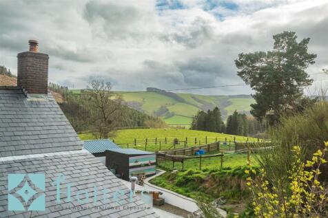 HOLT - BrithdIr, Llanidloes-27.jpg
