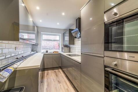 Communal Kitchen / Reception area