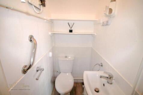 Maplewood Crescent, Harraton, Washington, Tyne and Wear, NE38 photo 4
