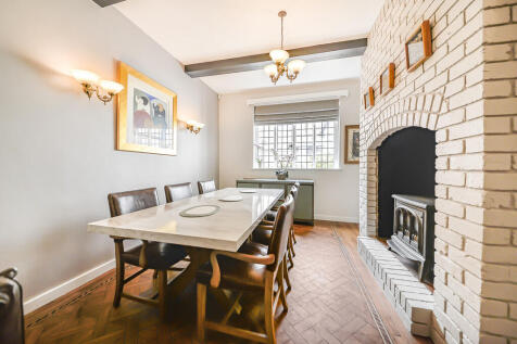 6 bed, 4 bath Detached in Birmingham - Photo 8