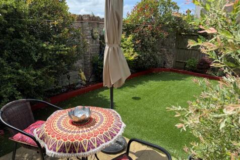 Garden d.jpg