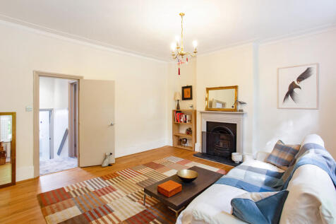 204 Acton Lane, Firs