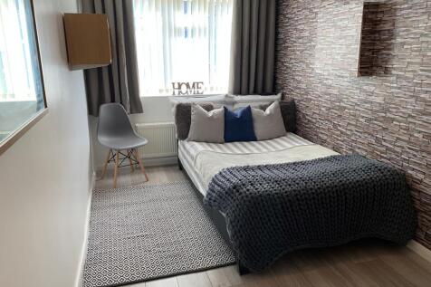 4 Bed House