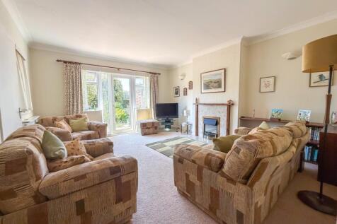 Lounge Room