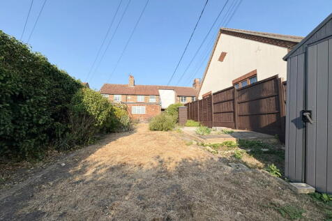 West Drive Gardens, Soham, Ely, CB7 5EF photo 3