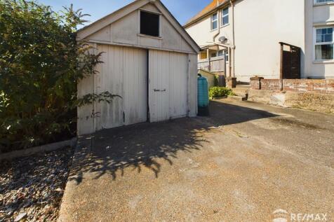 Parking Area &amp; Garage.jpg