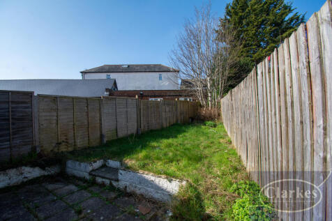 Muscliffe Road, Winton, Dorset photo 5