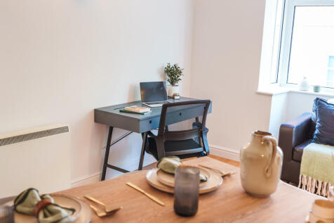 Apt 9, Woodhouse Plaza #024532 photo 4