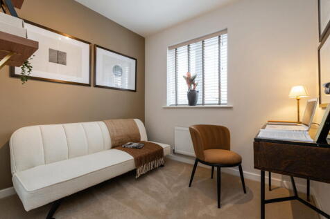 Hallam_Evergreen_Parade_Study