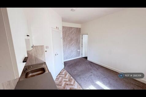 Wellington Road, Bilston, WV14 photo 4