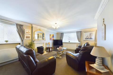 Reception Room &amp; Dining Area