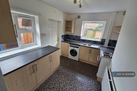 Hopkinson Avenue, Manchester, M34 photo 5