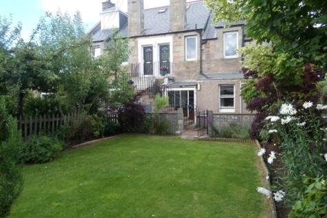 back garden 1 (Medium)